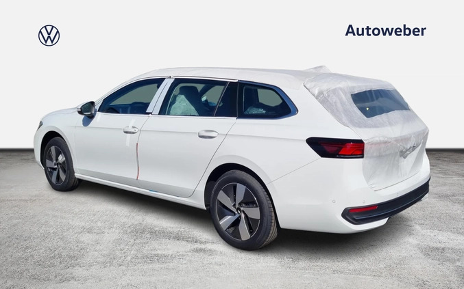 Volkswagen Passat cena 207330 przebieg: 8, rok produkcji 2024 z Mielec małe 106